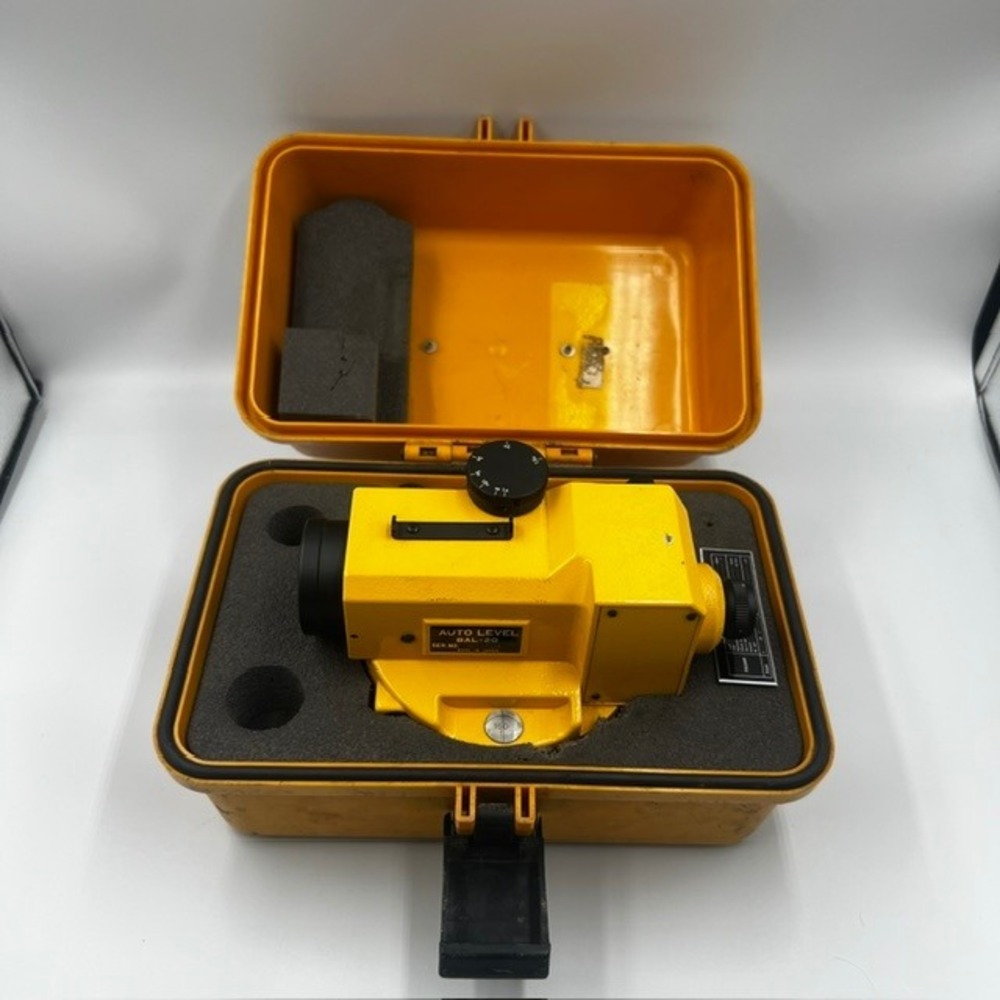 Vintage Auto Level BAL-20 Surveying Instrument Japan with Case